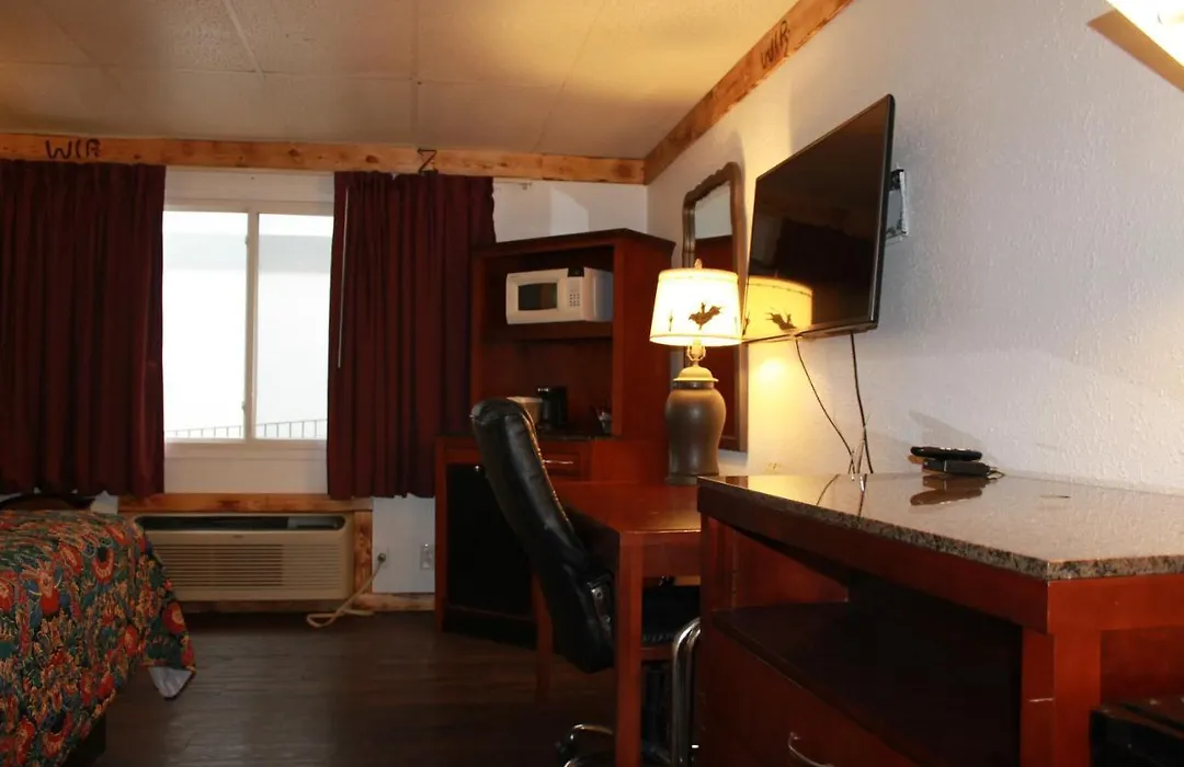Wyatt Earp Hotel-1