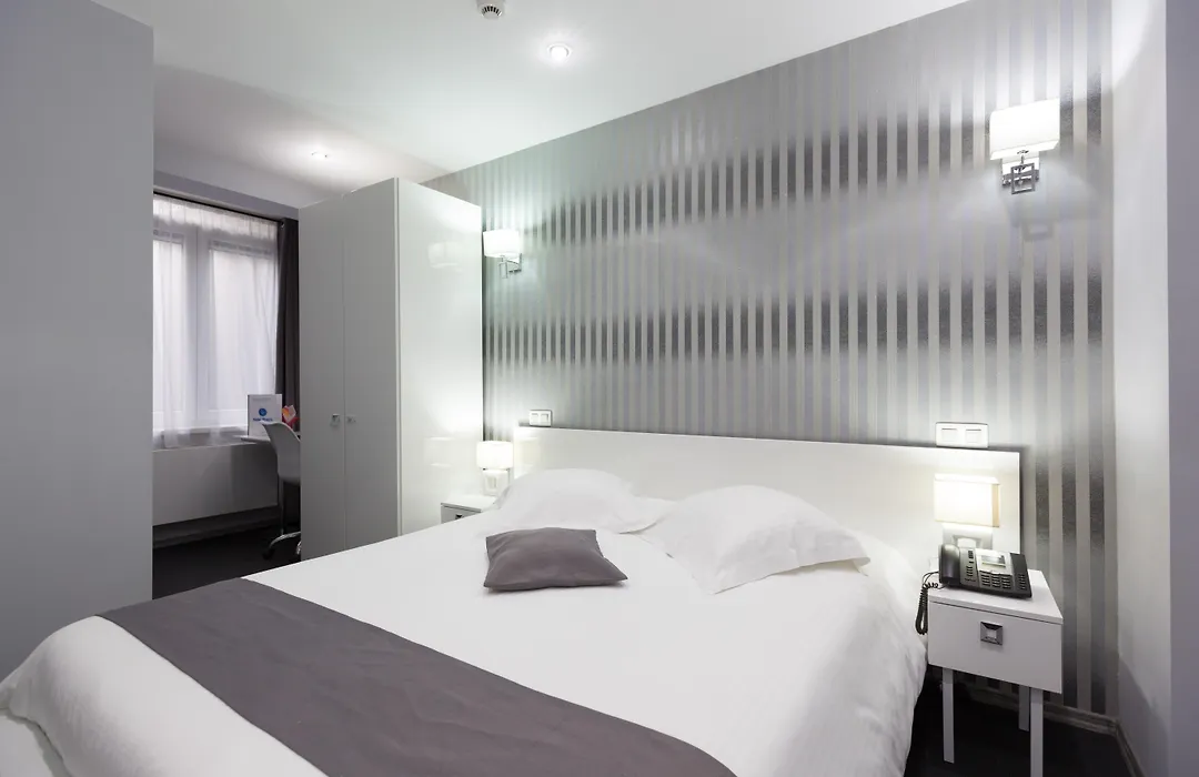 Hotel Phenix-1