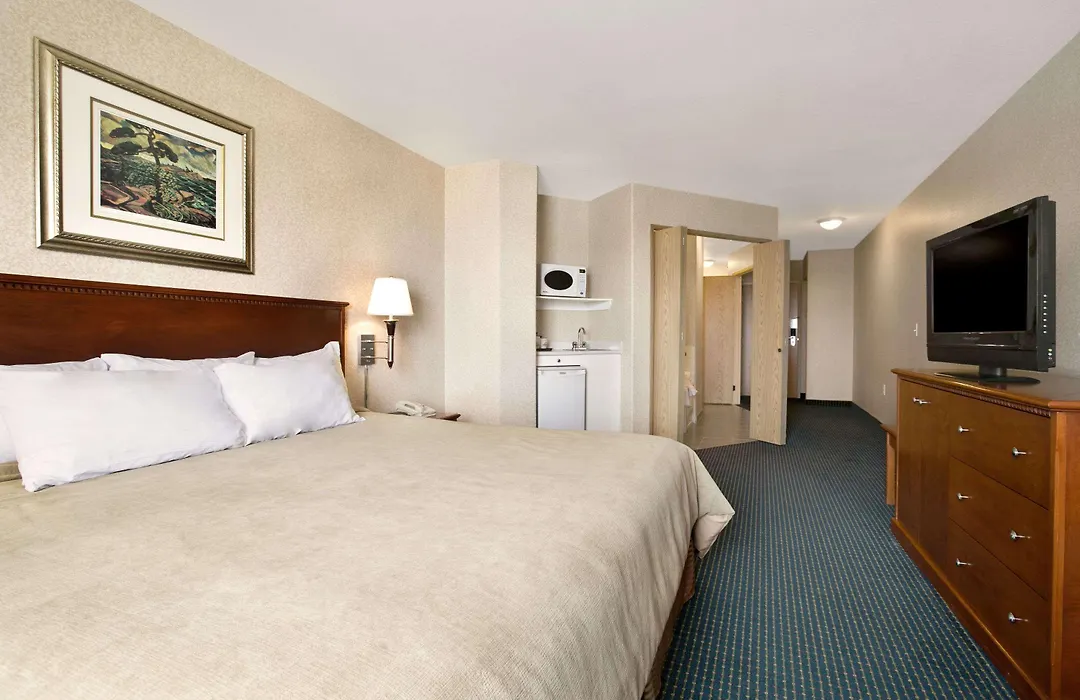 Days Inn By Wyndham Prince Albert-1
