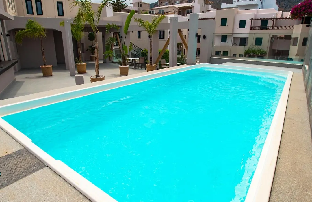 Elmi Beach Hotel&Suites-1