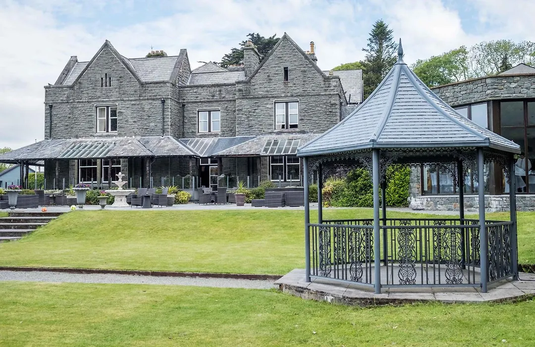 Bron Eifion Hotel-1