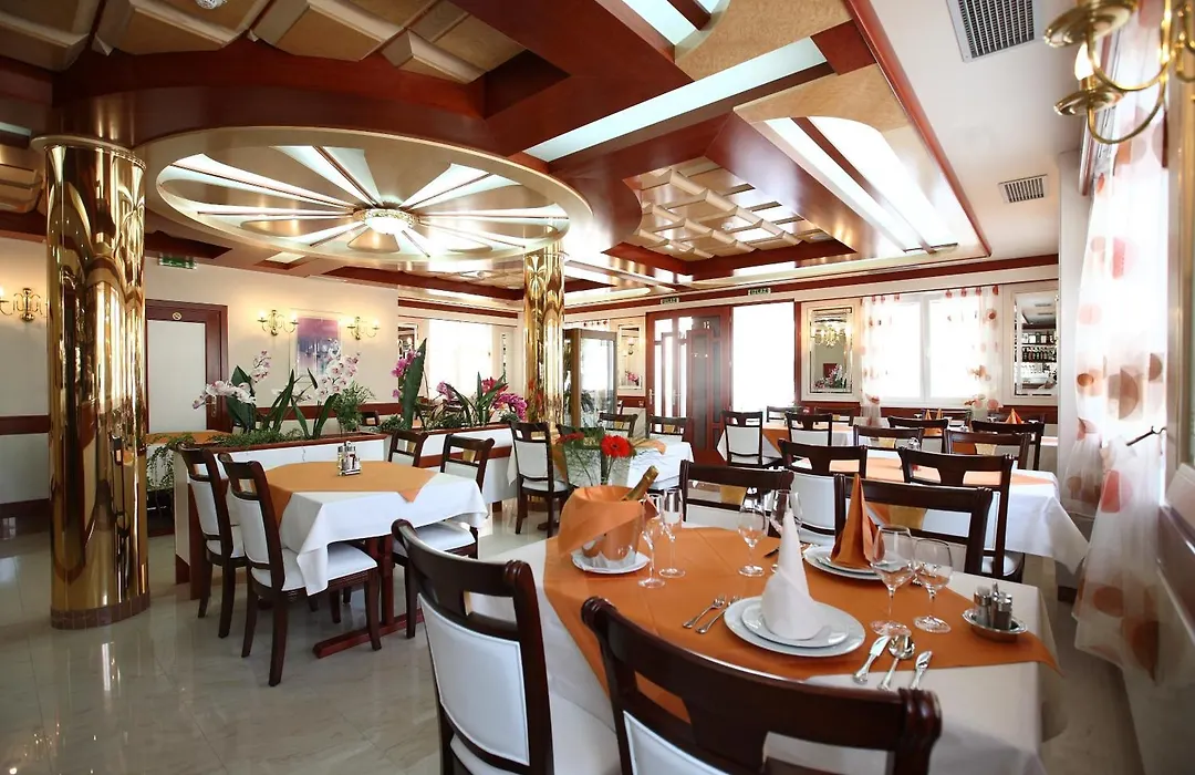 Hotel Trogir Palace-1