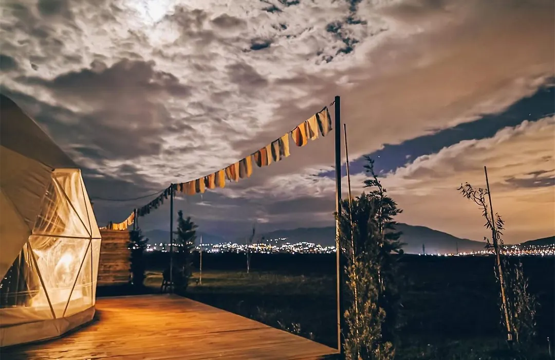 Jewelberry Glamping Hotel Tbilisi-1