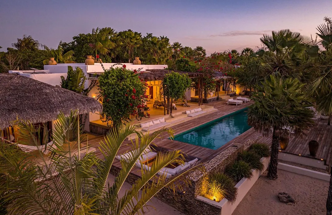 Villa Paz - La Villa Group-1