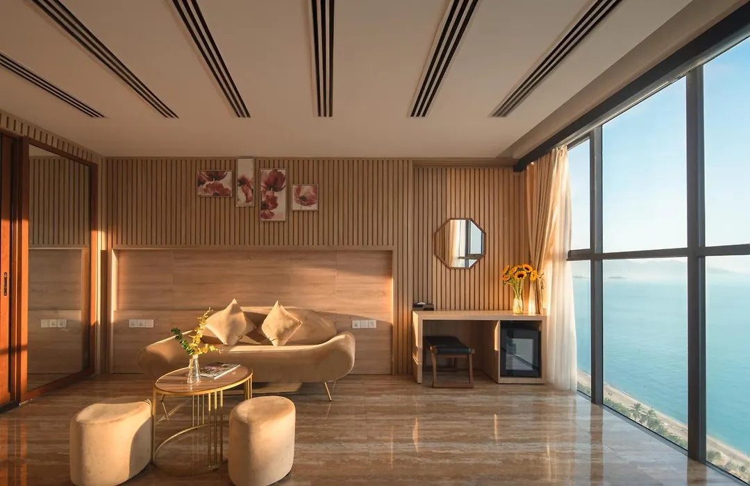 Emerald Bay Hotel & Spa Nha Trang-1