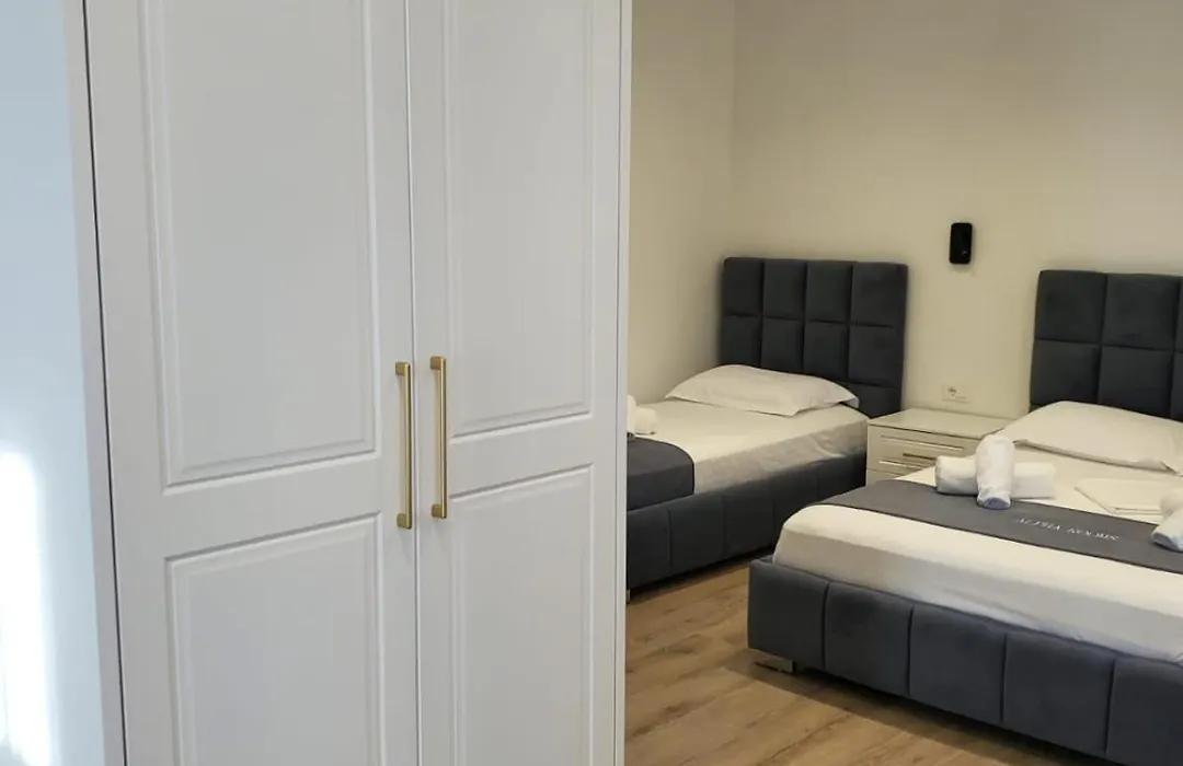 Alpha Rooms-1