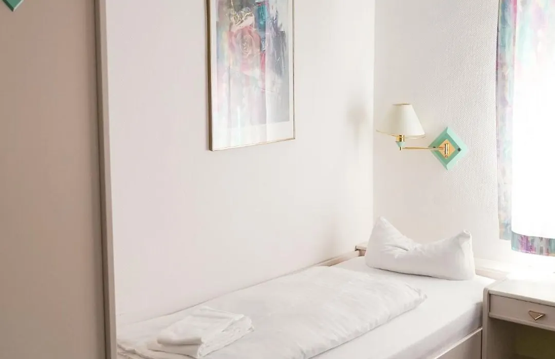 Apart Hotel Taucha-1