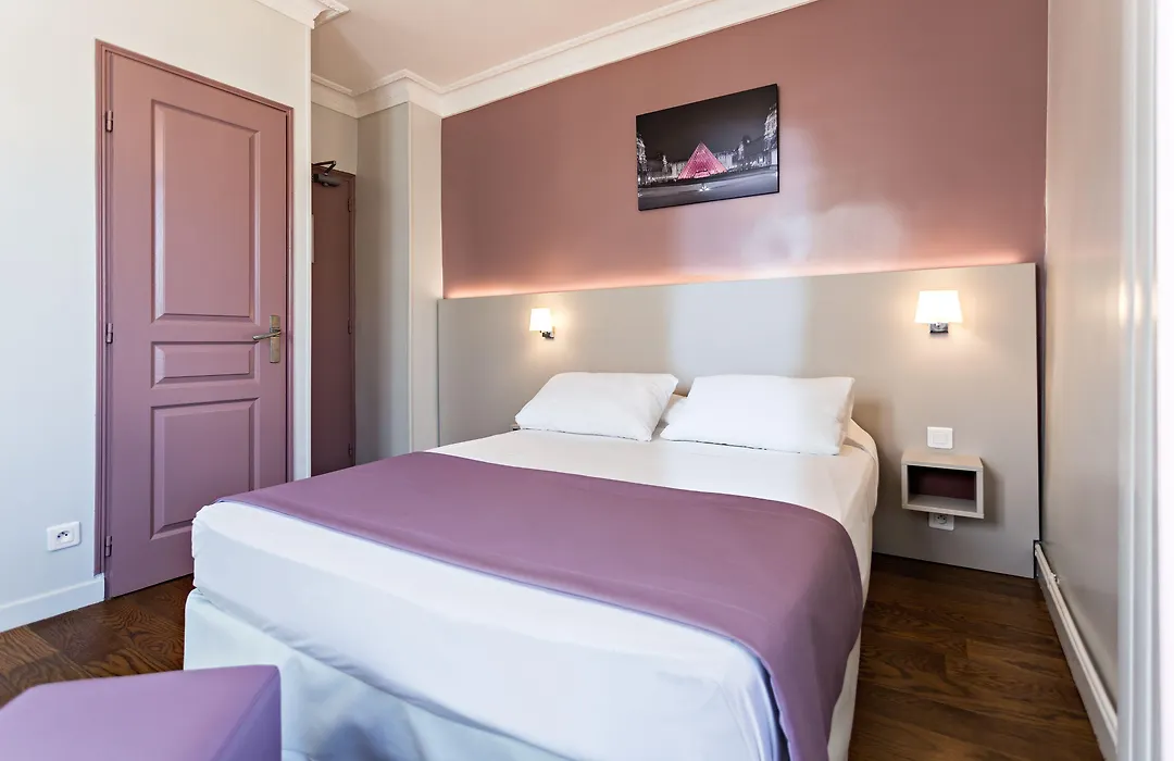 Modern Hotel-1