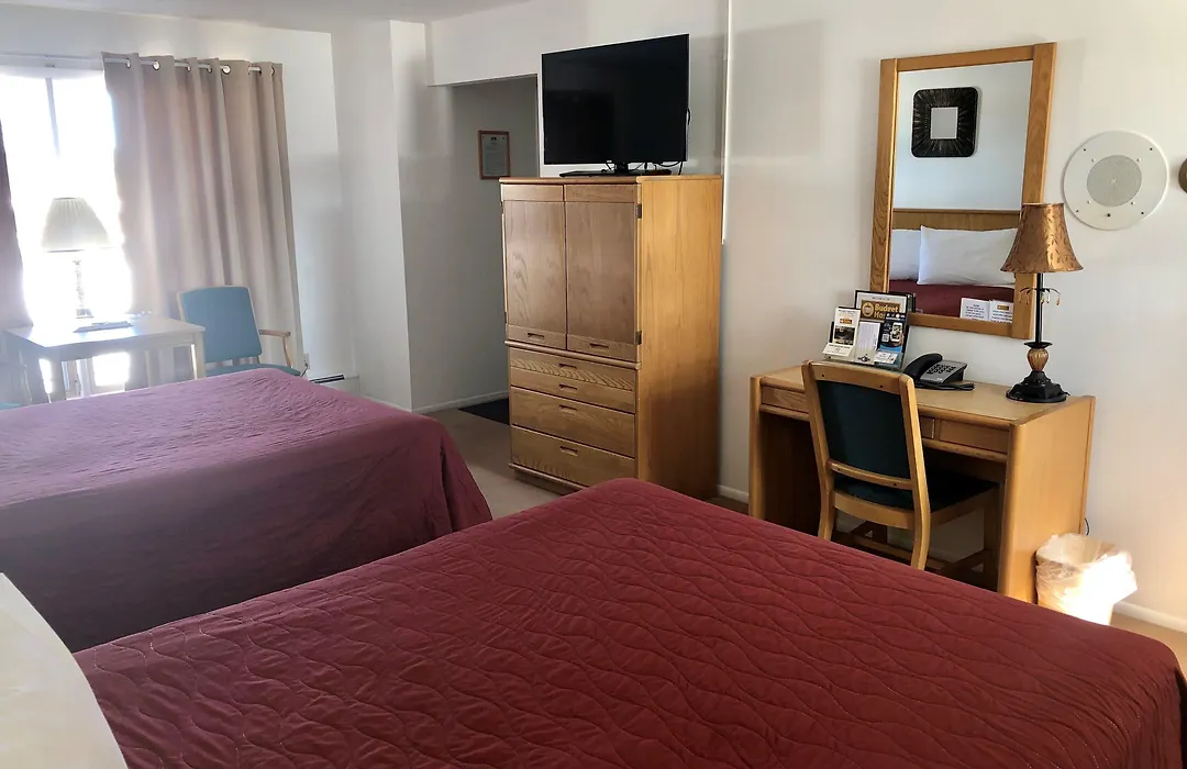 Budget Host Inn-1