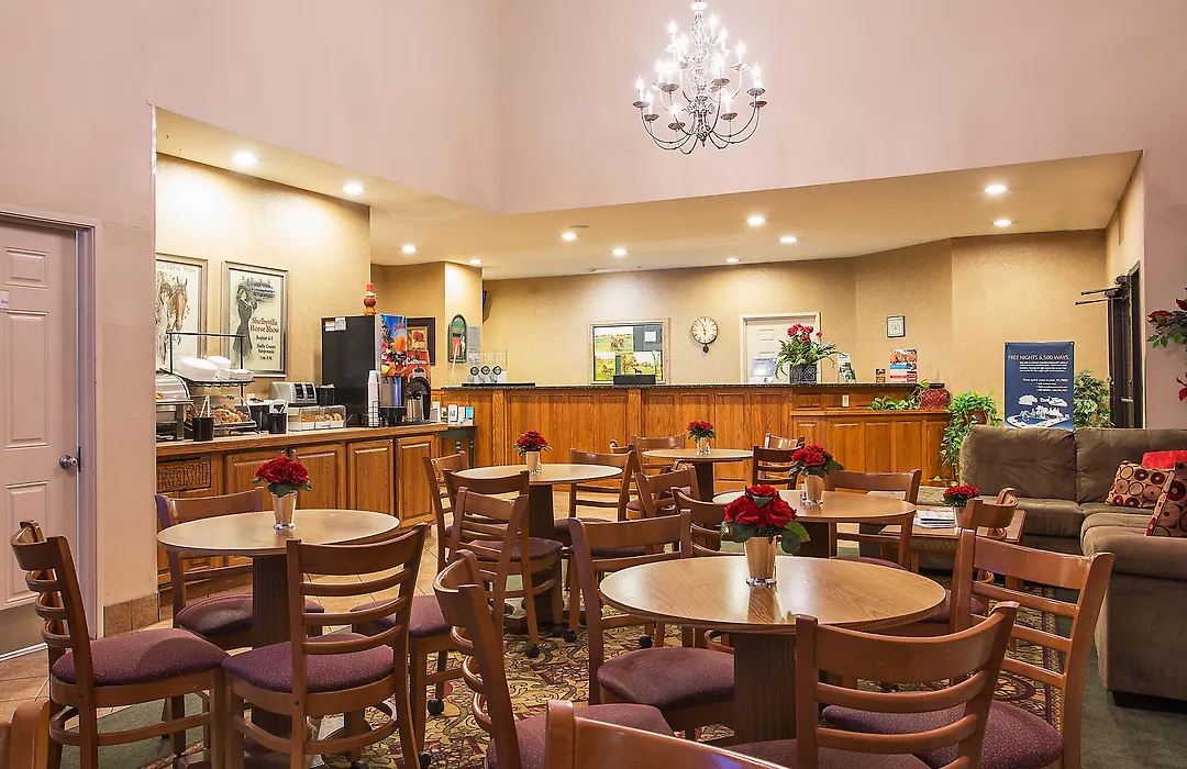 Comfort Inn & Suites Shelbyville-1
