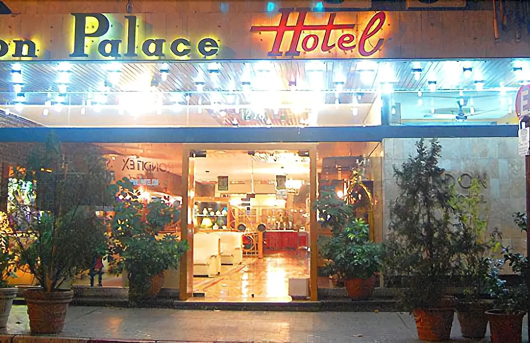 Hotel London Palace-1