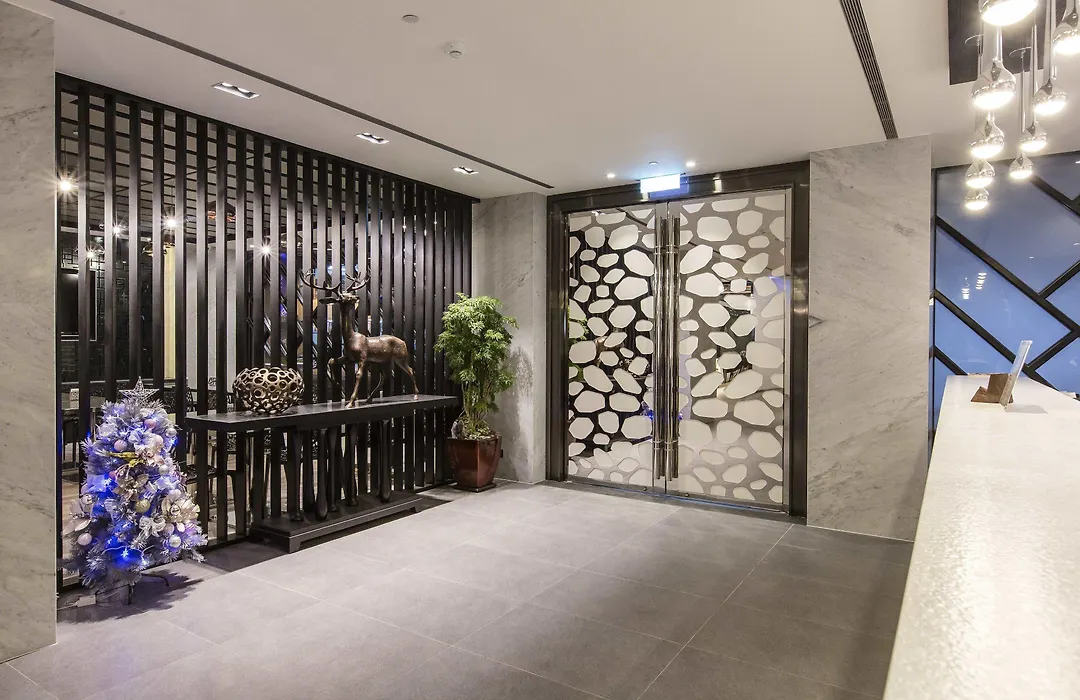 The Cloud Hotel-1