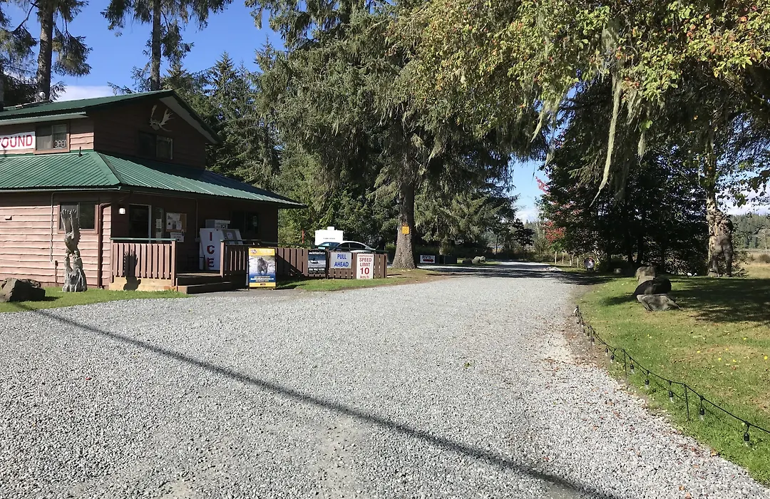 Port Hardy Cabins-1