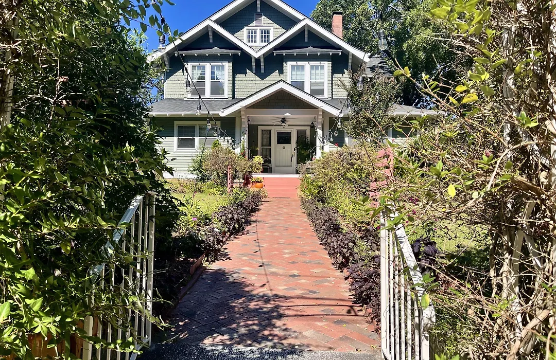 Greenwood Bed & Breakfast-1