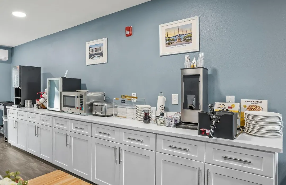 Baymont By Wyndham Ocala Suites-1