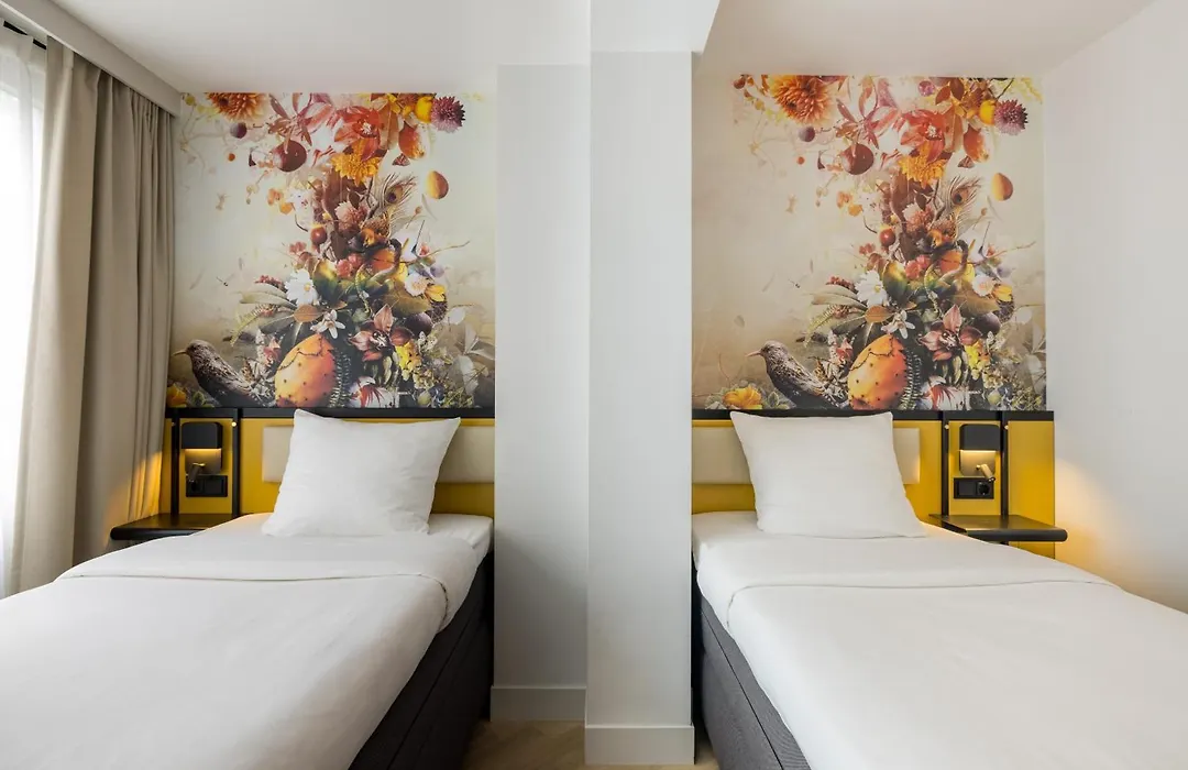 Dutch Design Hotel Vondelpark-1