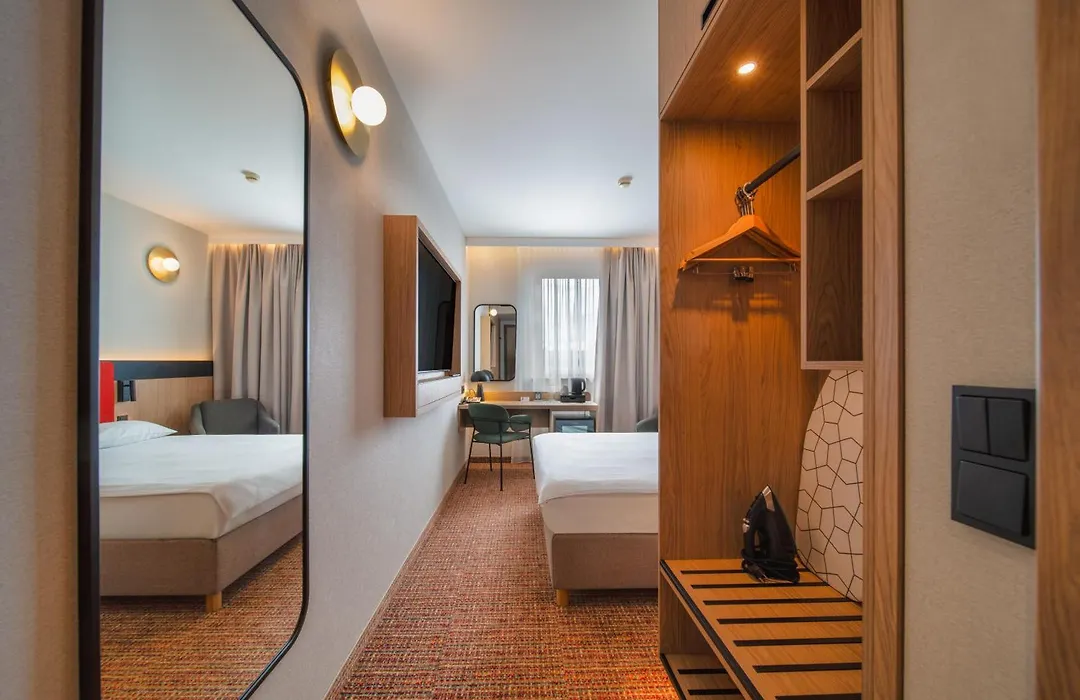 Qubus Hotel Gliwice-1