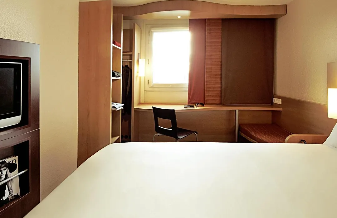 Hotel Ibis Coimbra Centro-1