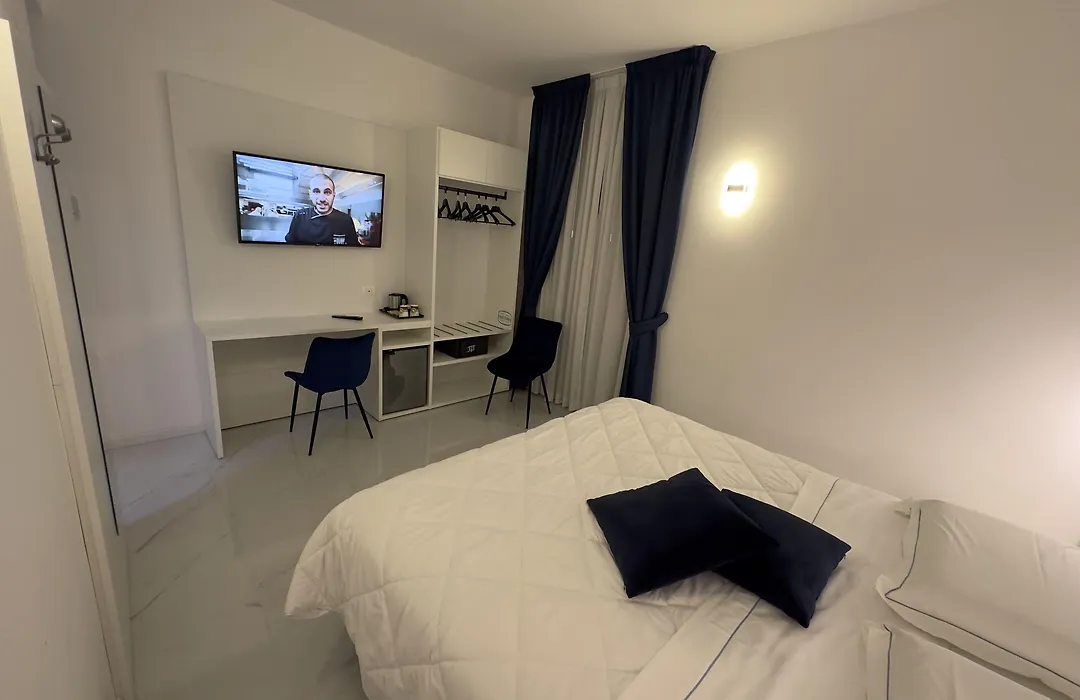 Hotel Smart Cruise-1