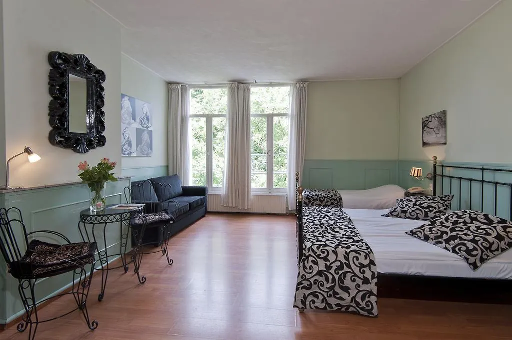 Hotel Rembrandt-1