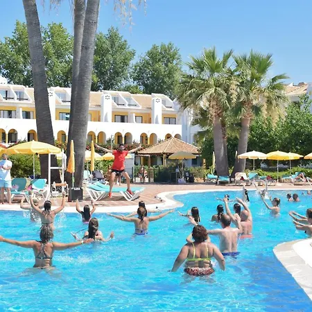 Golden Club Cabanas-3