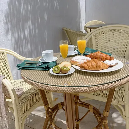 Seranova Luxury Hotel - Adults Only-2