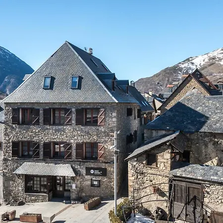 Hotel Snoe Mont Romies-2