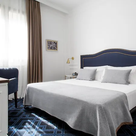 Hotel Midmost By Majestic Hotel Group-2