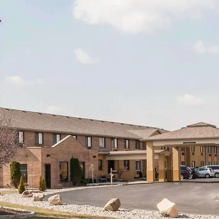 Quality Inn Defiance-3