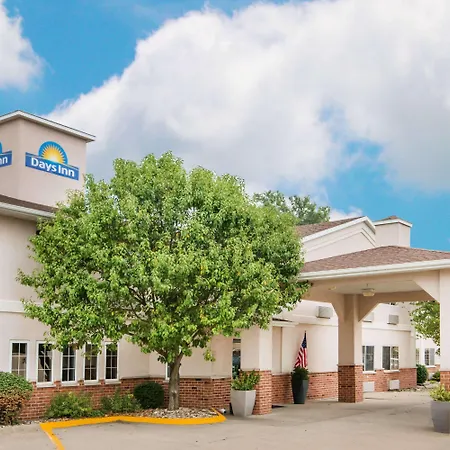 Days Inn By Wyndham Ottumwa-3