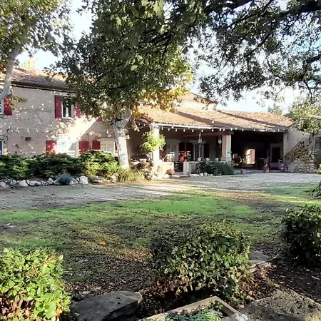 Chambres d'Hôtes et Suite, Domaine Les Peupliers, Lagnes-2