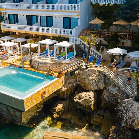 Hotel Liro - Adults Only-3