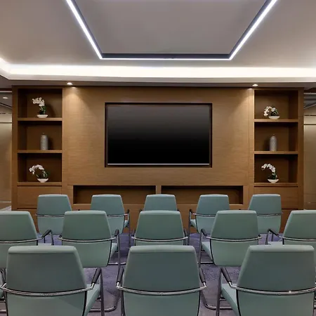 Courtyard By Marriott Riyadh Northern Ring Road-2