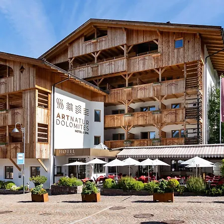 Artnatur Dolomites Hotel & Spa-3
