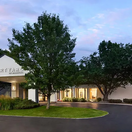 Courtyard By Marriott Fort Collins-2
