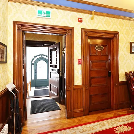 Prince Inn-3