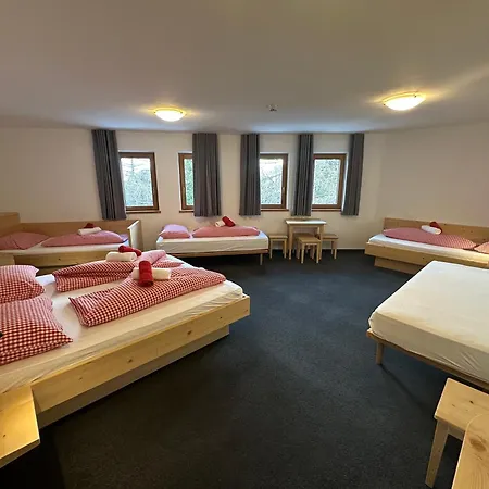 Schihaus Schöneben-3