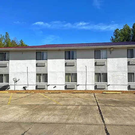 Lake Tree Inn & Suites-3
