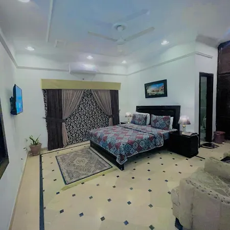 Mulberry Residence Luxury Rooms-3