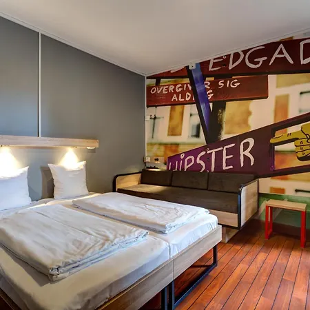 Meininger Hotel Copenhagen-2