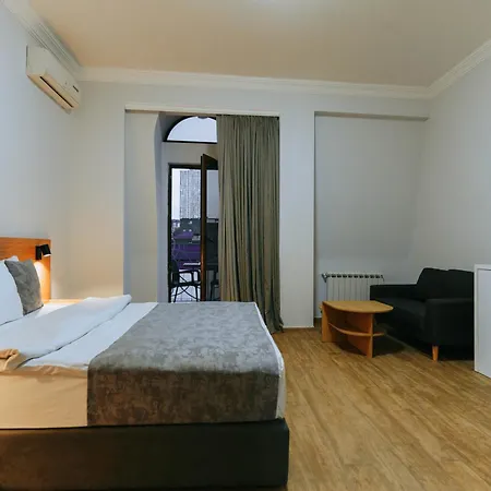 Hotel Old Town-2