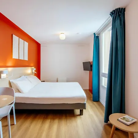 ApartHôtel Adagio Access St Denis Pleyel-3