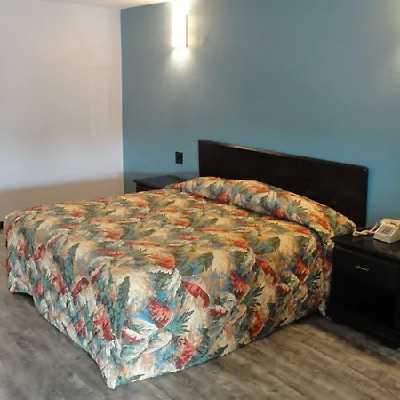 Western Inn - Pensacola-2