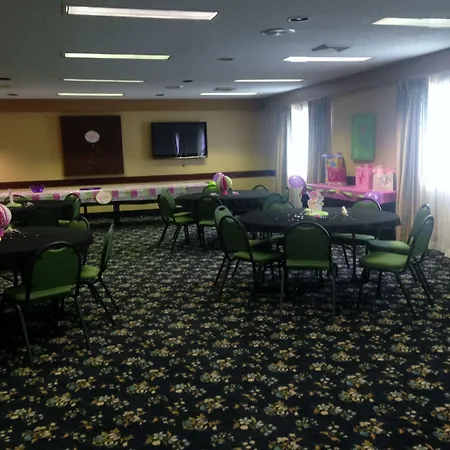 Baymont By Wyndham Greensburg-3