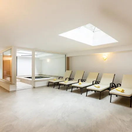 Hotel Bergblick-3