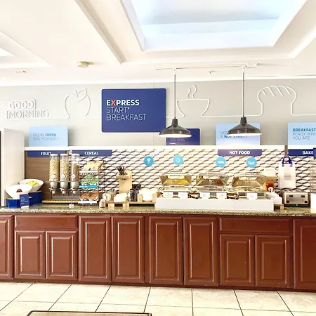 Holiday Inn Express Hotel And Suites Alice By Ihg-2