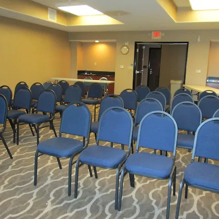 Comfort Inn & Suites Galt - Lodi North-3