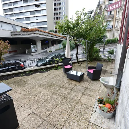 Hotel Du Marche-3