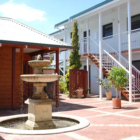 Dolphin Lodge Albany - Self Contained Apartments At Middleton Beach-3
