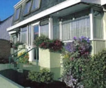 Glenview Guest House-3
